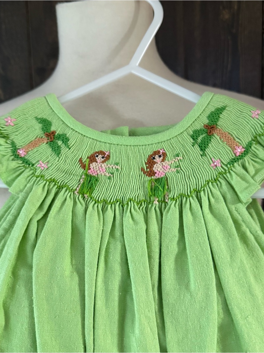 Girls Silly Good Hand Smocked Dress Hula Hoop Dancer Palm Tree Motifs 12 Months